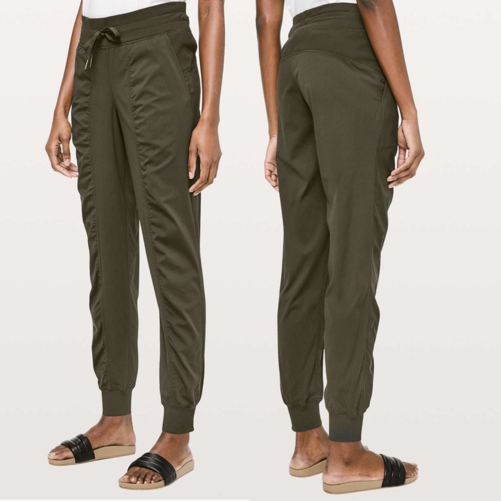 Lululemon Dance Studio Joggers 29" Length Womens Size 8 Yoga Pants Lightweight